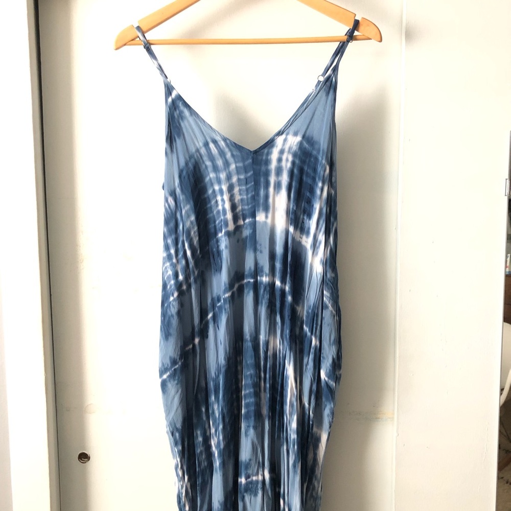 Lovestitch Mila tie dye maxi dress